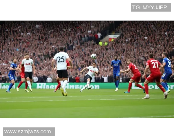 小小足球明星在绿茵场上展现无限潜力与激情的精彩瞬间